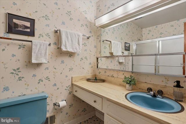 7213 PANORAMA DR, Rockville, MD 20855