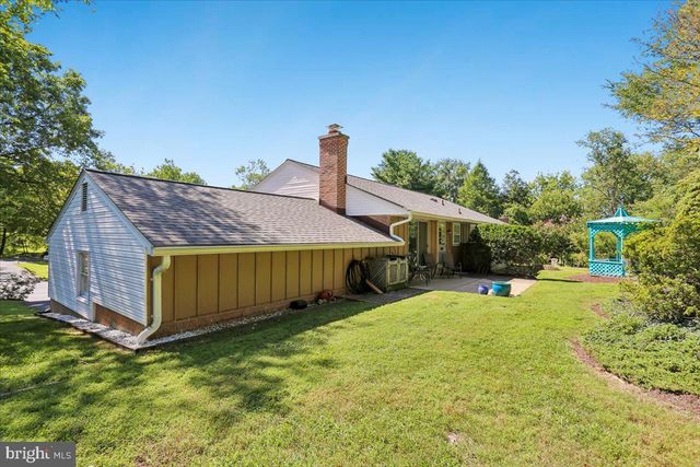 7213 PANORAMA DR, Rockville, MD 20855