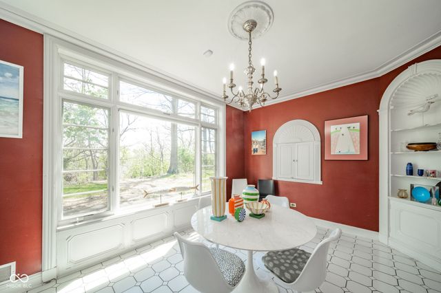 1 Whitehall Place, Anderson, IN 46011