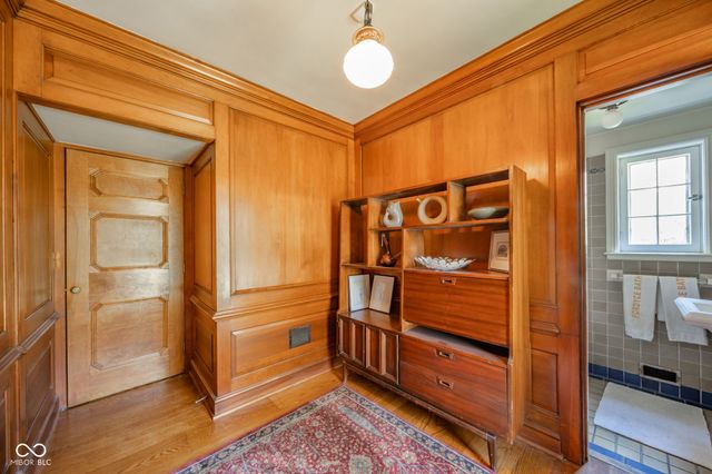 1 Whitehall Place, Anderson, IN 46011