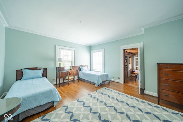 1 Whitehall Place, Anderson, IN 46011