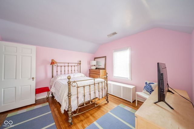 1 Whitehall Place, Anderson, IN 46011
