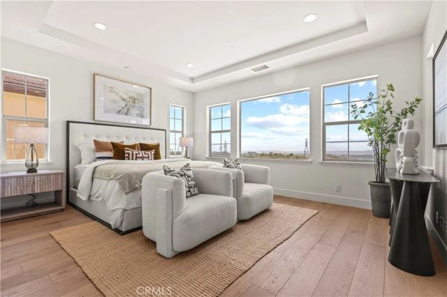 1186 Viejo Hills Dr, Lake Forest, CA 92610