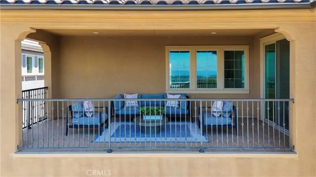 1186 Viejo Hills Dr, Lake Forest, CA 92610