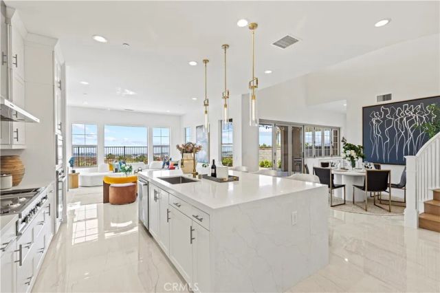 1186 Viejo Hills Dr, Lake Forest, CA 92610