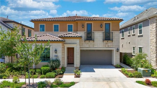1186 Viejo Hills Dr, Lake Forest, CA 92610