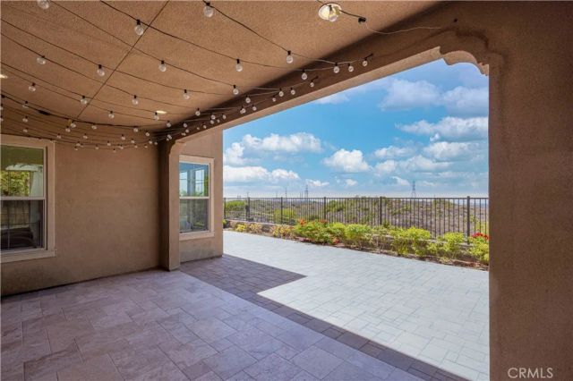 1186 Viejo Hills Dr, Lake Forest, CA 92610