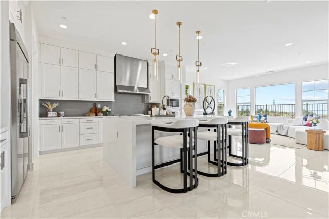 1186 Viejo Hills Dr, Lake Forest, CA 92610