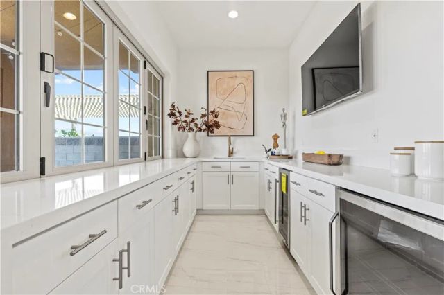 1186 Viejo Hills Dr, Lake Forest, CA 92610