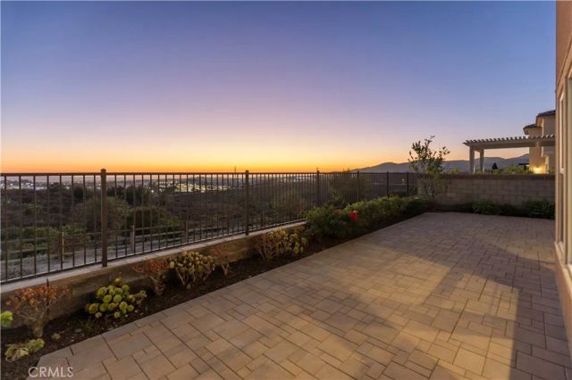 1186 Viejo Hills Dr, Lake Forest, CA 92610