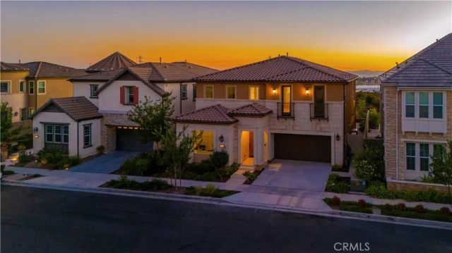 1186 Viejo Hills Dr, Lake Forest, CA 92610