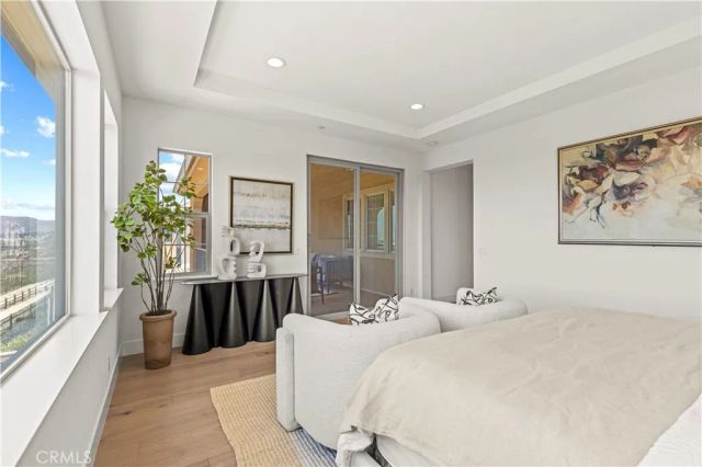 1186 Viejo Hills Dr, Lake Forest, CA 92610