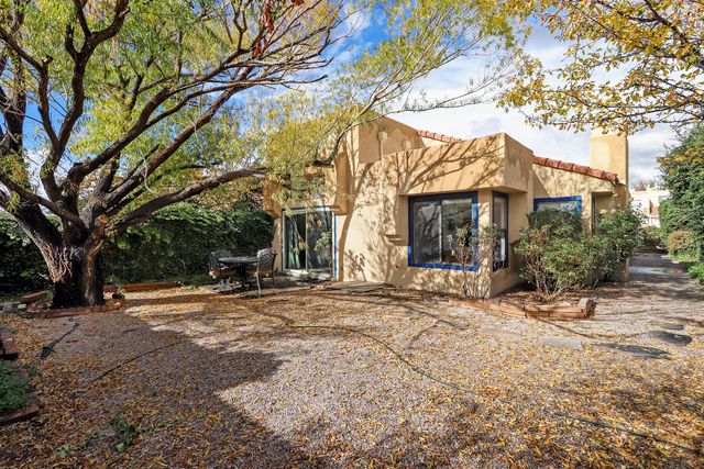 10816 Academy Ridge Road NE, Albuquerque, NM 87111