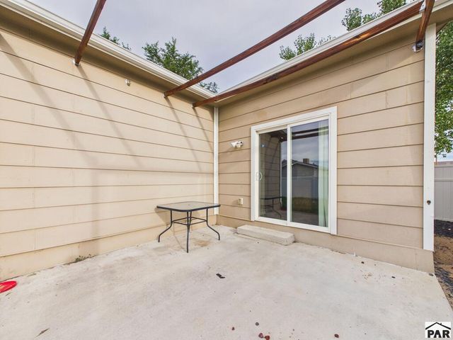 2006 ONeal Pl, Pueblo, CO 81004