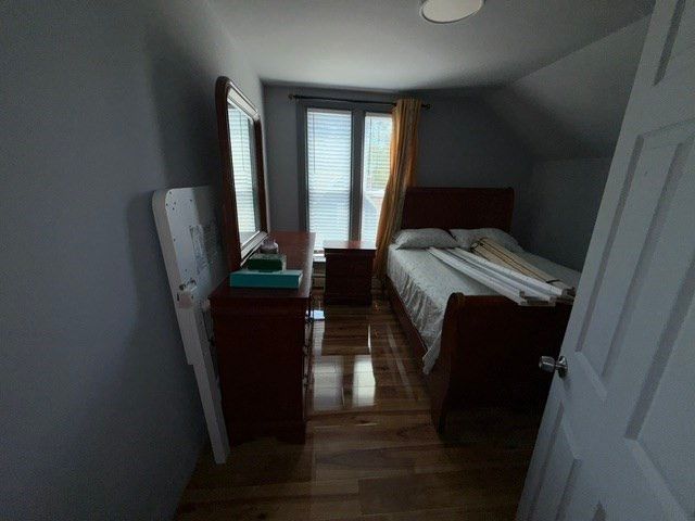 11 Wayne St, Worcester, MA 01603