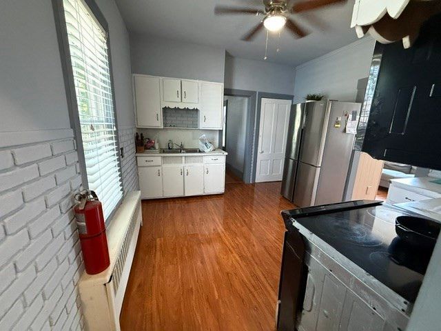 11 Wayne St, Worcester, MA 01603