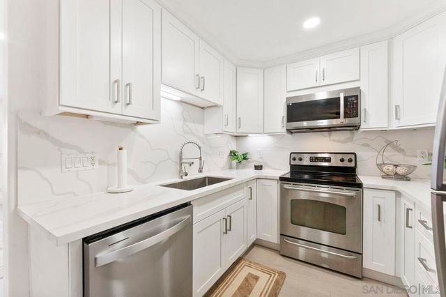 5055 Collwood Blvd 304, San Diego, CA 92115