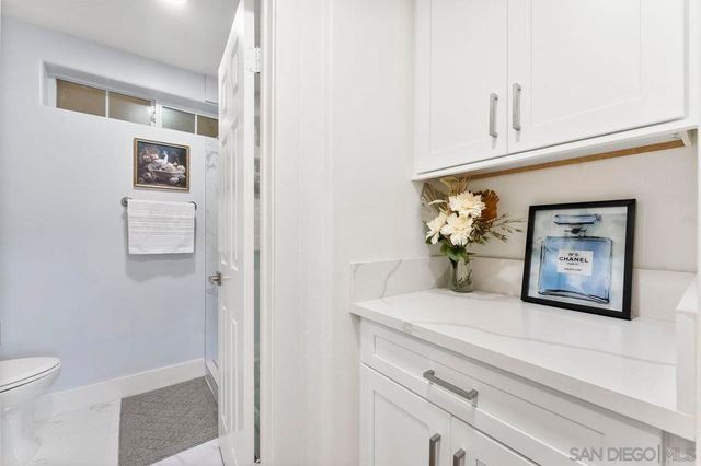 5055 Collwood Blvd 304, San Diego, CA 92115