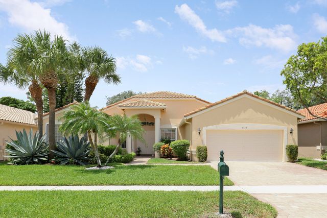 6565 Garde Road, Boynton Beach, FL 33472