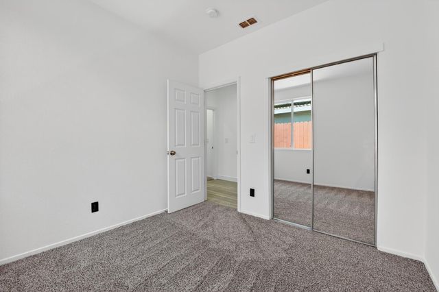 2155 Hearst St, West Sacramento, CA 95691