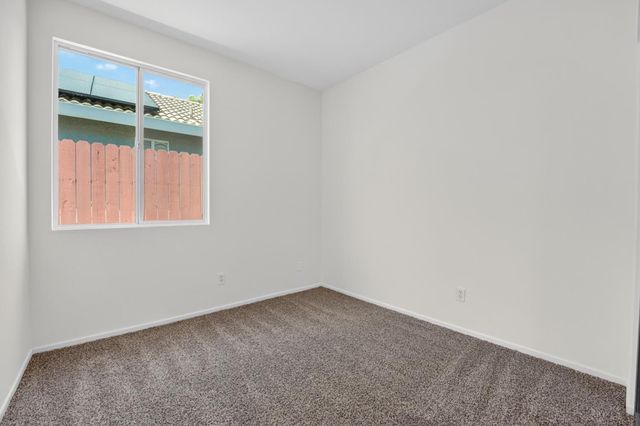 2155 Hearst St, West Sacramento, CA 95691