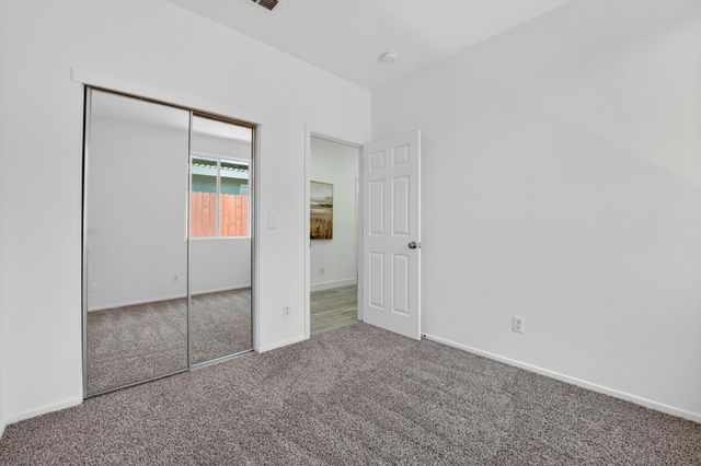 2155 Hearst St, West Sacramento, CA 95691
