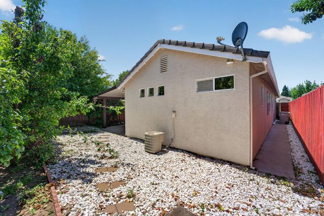 2155 Hearst St, West Sacramento, CA 95691
