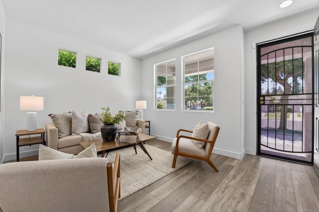 2155 Hearst St, West Sacramento, CA 95691