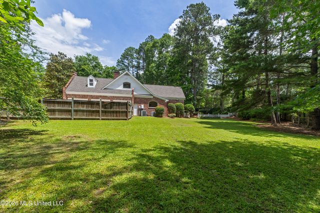 142 Tidewater Road, Hattiesburg, MS 39402
