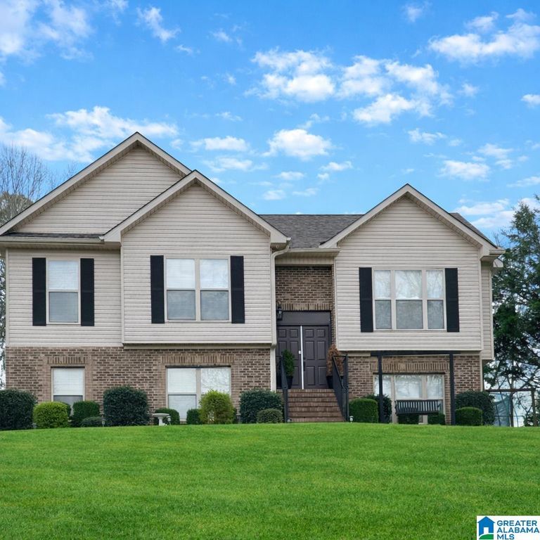 195 PIKE ROAD, Woodstock, AL 35188