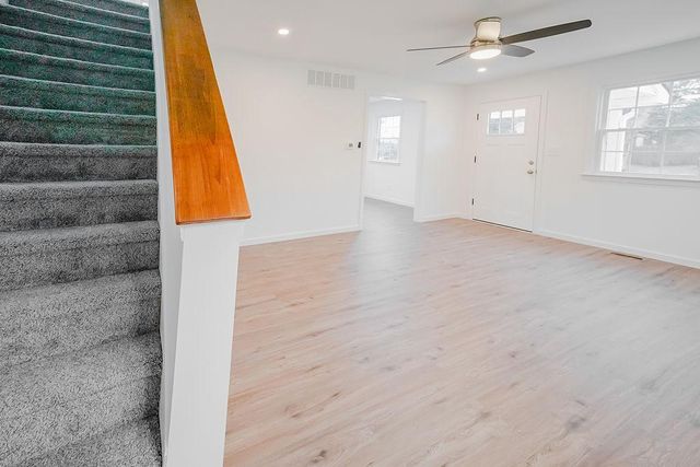 45 BURKE AVE, Deptford, NJ 08096