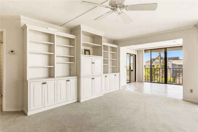 1850 Bay Road 3-F, Vero Beach, FL 32963