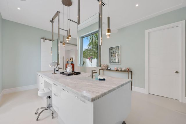 4545 S Lake Drive, Boynton Beach, FL 33436