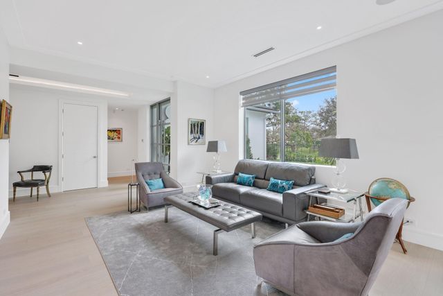 4545 S Lake Drive, Boynton Beach, FL 33436