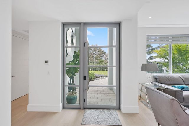 4545 S Lake Drive, Boynton Beach, FL 33436