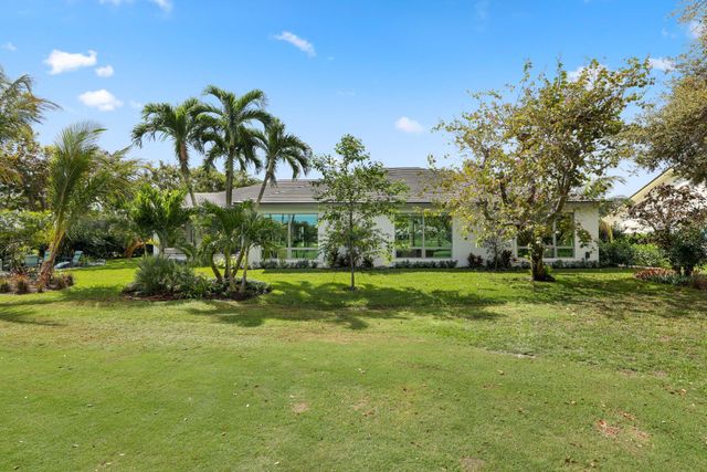 4545 S Lake Drive, Boynton Beach, FL 33436