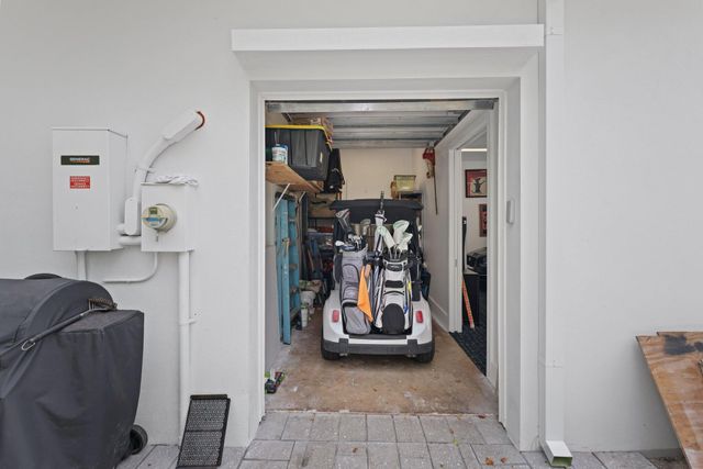 4545 S Lake Drive, Boynton Beach, FL 33436