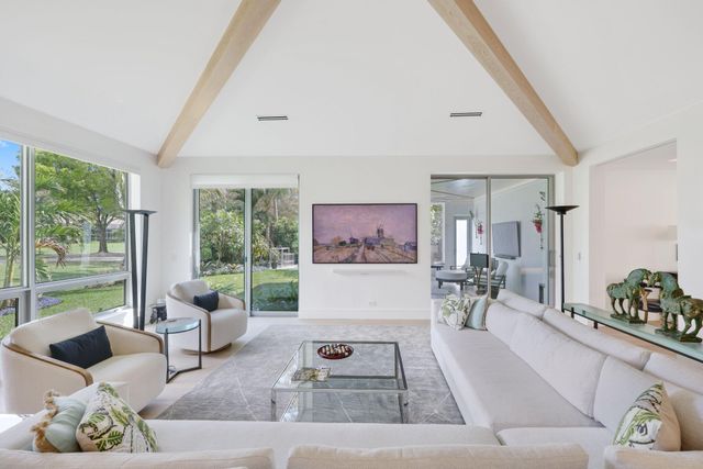 4545 S Lake Drive, Boynton Beach, FL 33436