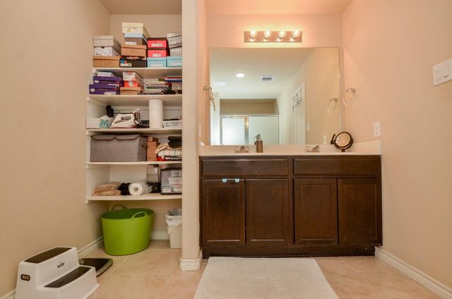 9426 Barton Crossing, Richmond, TX 77407