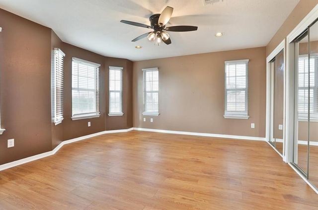 9042 Mcgallion Road, Houston, TX 77022