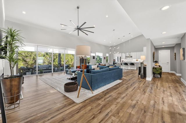 3501 Constitution DR, Lago Vista, TX 78645