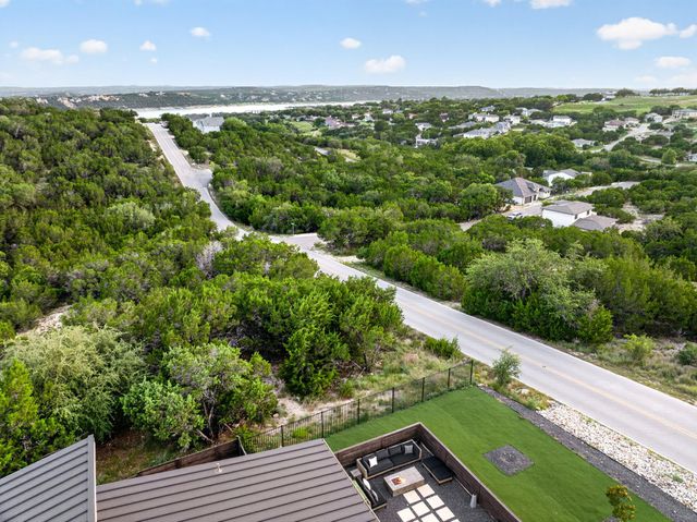 3501 Constitution DR, Lago Vista, TX 78645