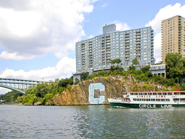 2400 Johnson Avenue 3B, Bronx, NY 10463