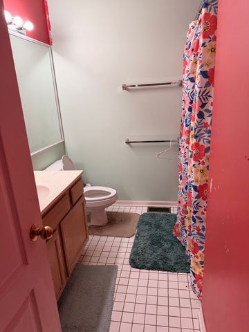 4791 Amber Circle, Hoffman Estates, IL 60192