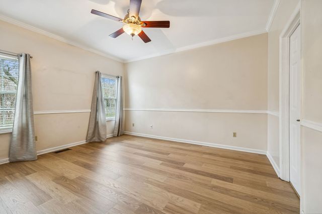 1024 Elmshade Ln, Nashville, TN 37211