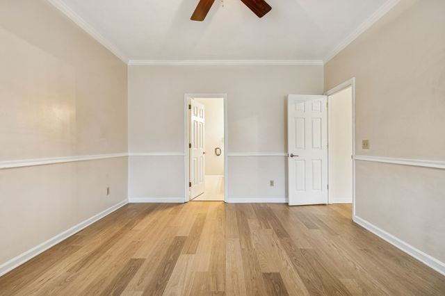 1024 Elmshade Ln, Nashville, TN 37211