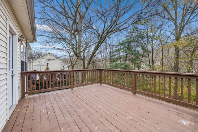 1024 Elmshade Ln, Nashville, TN 37211