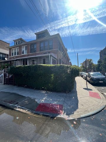 1040 WILLMOHR Street, New York City, NY 11212