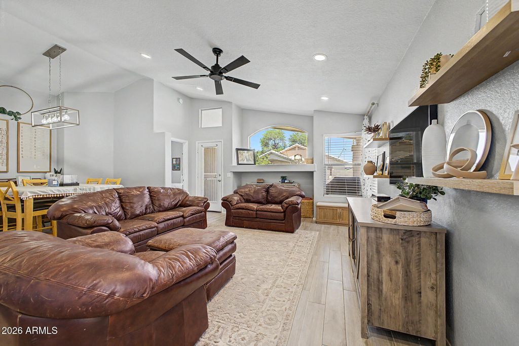 1376 E BINNER Drive, Chandler, AZ 85225 — photo 3
