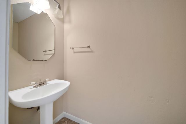 19842 Arrowsmith Drive, Humble, TX 77338